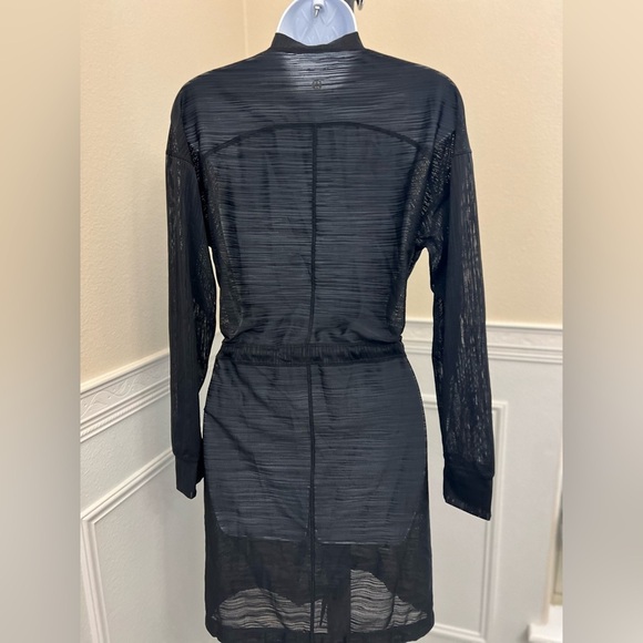 🖤 Lululemon Lab Haze Jacket – Black | Size: 19” P2P | Cinch Waist Mesh | Rare - Picture 2 of 6